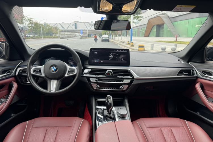 Used BMW 5 Series New Energy 2021 535Le M Sport Package
