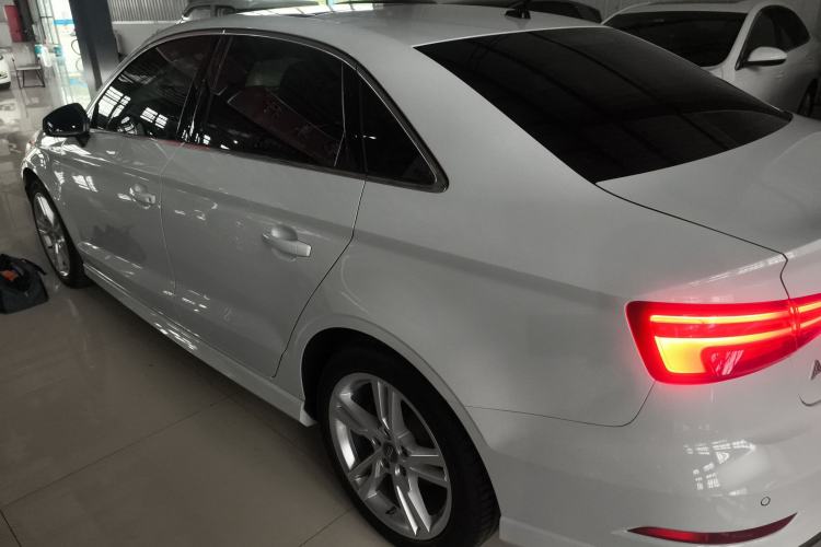 Used Audi A3 2020 Limousine 35 TFSI Fashion Edition China VI Emission Standard