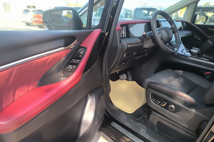 Used GAC Trumpchi E9 2025 E9 Superfast Charging – Master Series