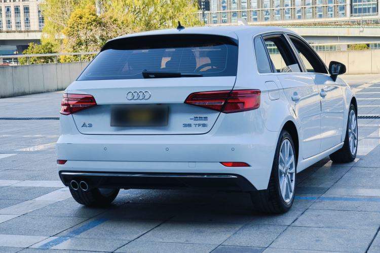 Used Audi A3 2020 Restyled Sportback 35 TFSI Entry-Level China VI Emission Standard
