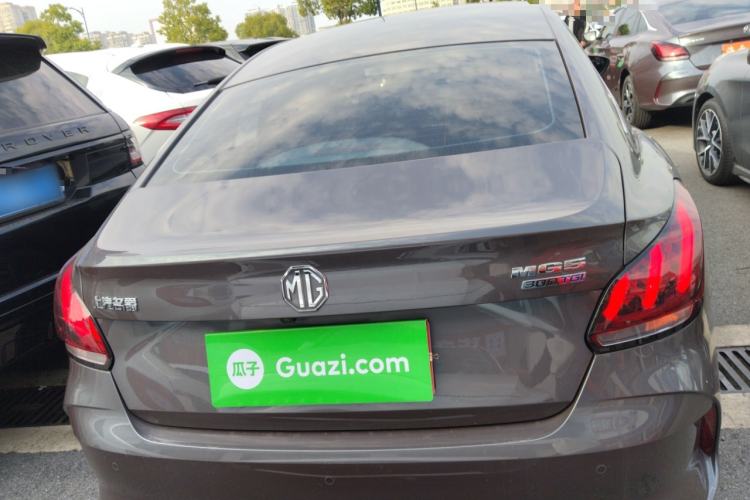 Used MG 5 2021 Revised 300TGI DCT Qingshè Luxurious Enjoyment Edition
