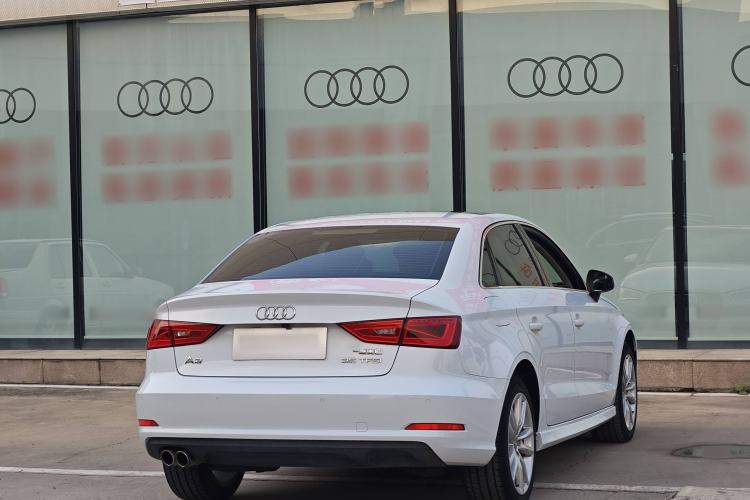 Used Audi A3 2015 Limousine 35 TFSI Millionth Anniversary Comfort Model
