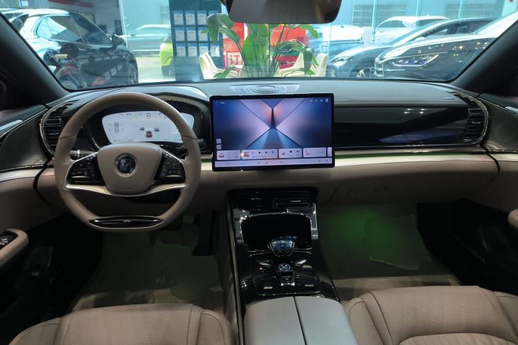 Used BYD Han 2025 EV 506KM Prestige Edition
