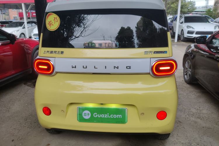 Used Wuling Hongguang MINIEV 2024 3rd Generation 215km Advanced Version