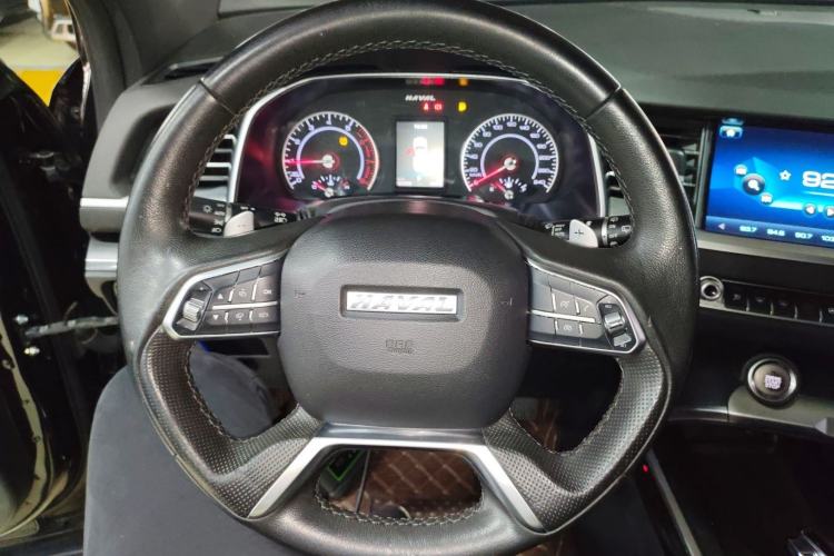 Used Haval H6 2018 Red-Label 2.0T Automatic Luxury Model
