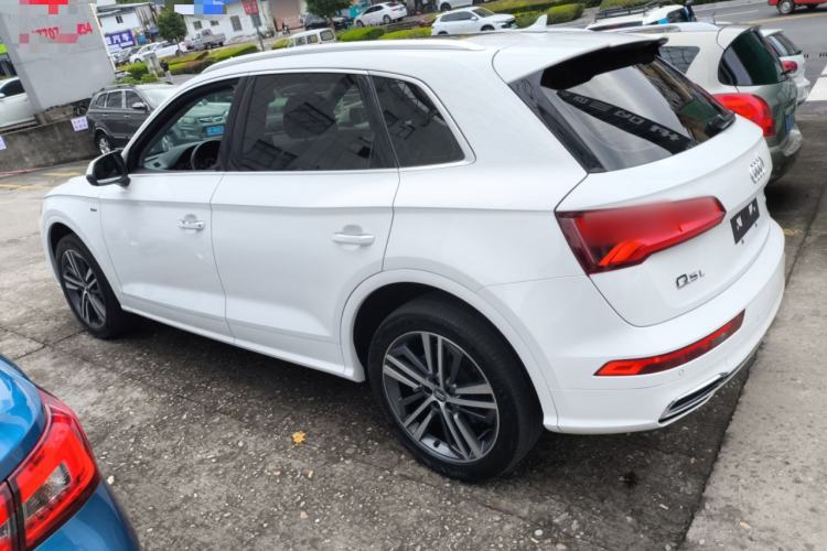 Used Audi Q5L 2020 Updated 40 TFSI Prestige Fashion Edition
