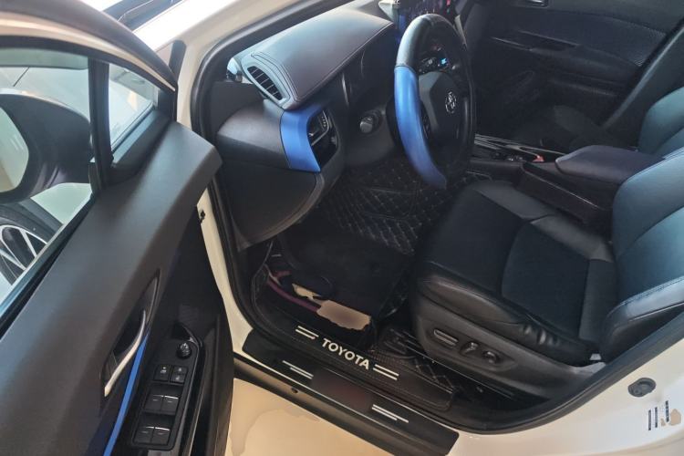 Used Toyota C-HR 2020 2.0L Leading Edition