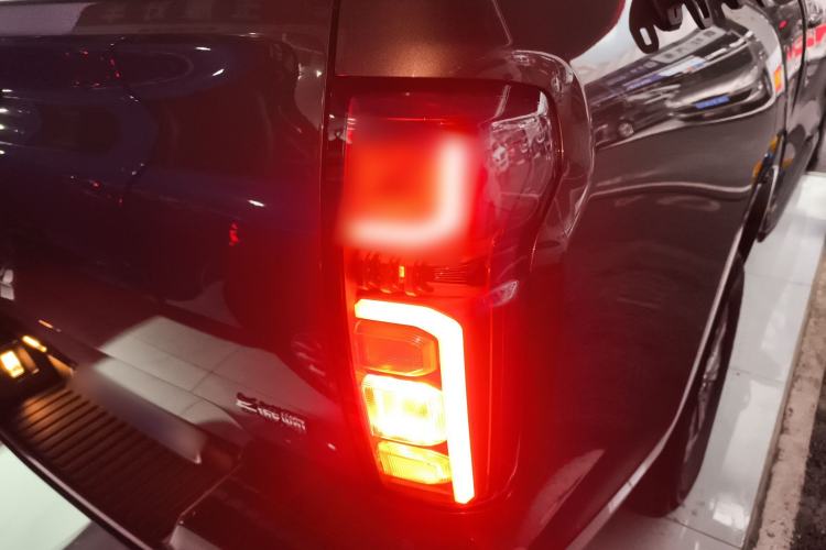 Used Great Wall Poer 2023 2.0T Commercial Version Automatic Diesel 4x4 Elite Long-Box GW4D20M
