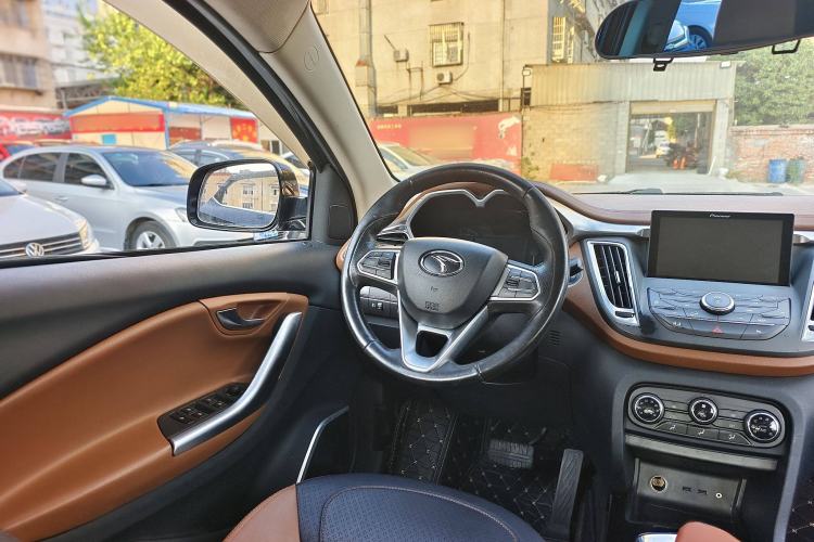 Used Soueast DX7 2017 1.5T Automatic Luxury Model
