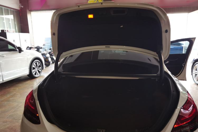 Used Mercedes-Benz C-Class 2021 C 200 L Fashion Edition Sport Version
