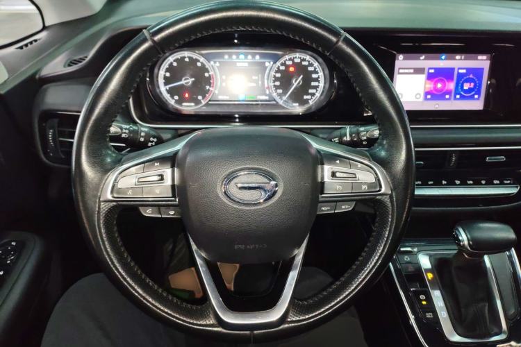 Used GAC Trumpchi M6 2021 270T DCT Luxury Edition (7-seater)