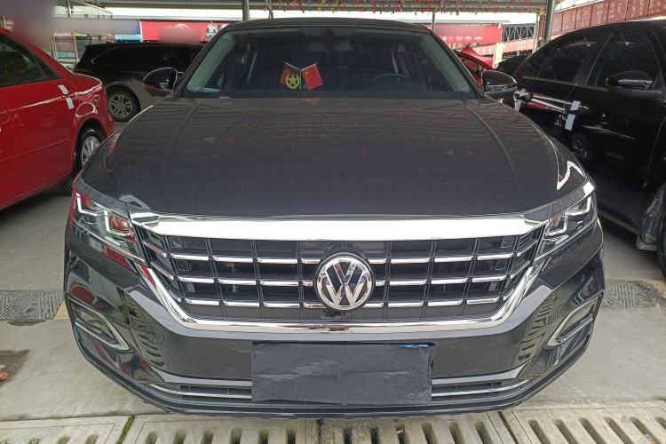 Used Volkswagen Passat 2020 330TSI Elite Edition China VI
