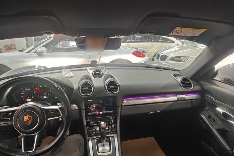 Used Porsche 718 2016 Cayman 2.0T
