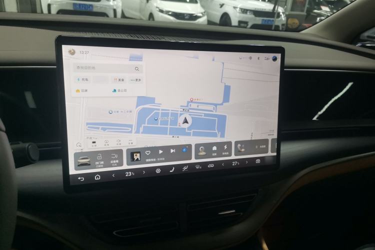 Used Denza D9 2024 DM-i 980 Four-Wheel Drive Flagship Model
