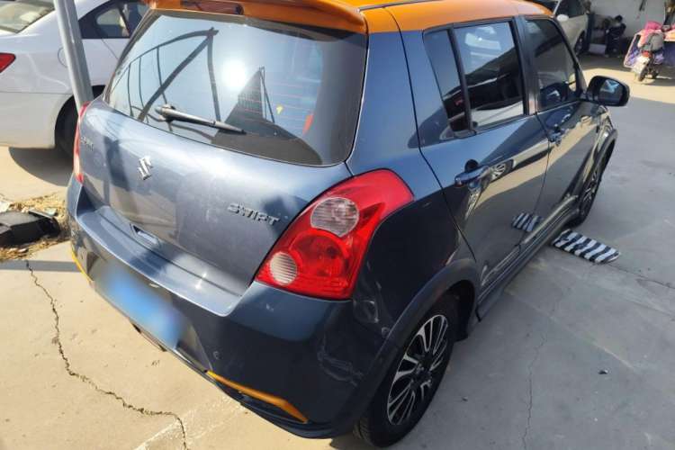 Used Suzuki Swift 2016 1.5L Automatic Fashionable Coolplay Edition
