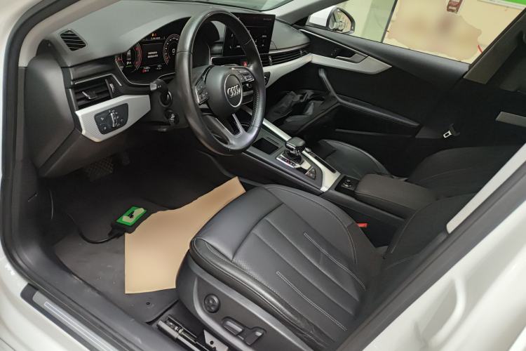 Used Audi A4L 2020 40 TFSI Fashionable and Elegant Model