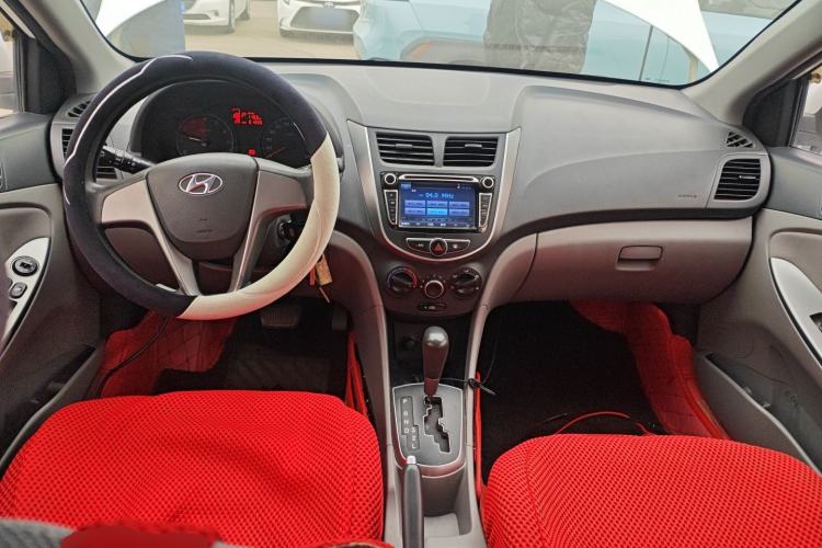 Used Hyundai Verna 2014 1.4L Automatic Smart GLS
