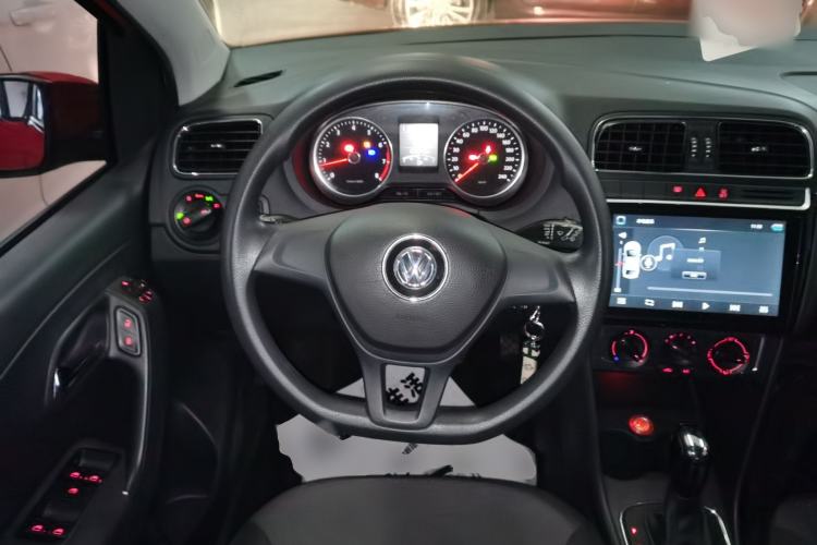 Used Volkswagen Polo 2014 1.6L Automatic Comfort Edition