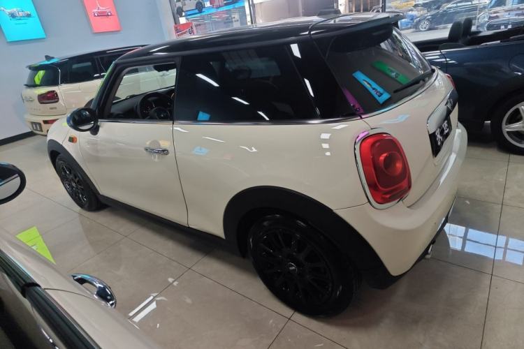 Used  MINI 2016 1.5T COOPER
