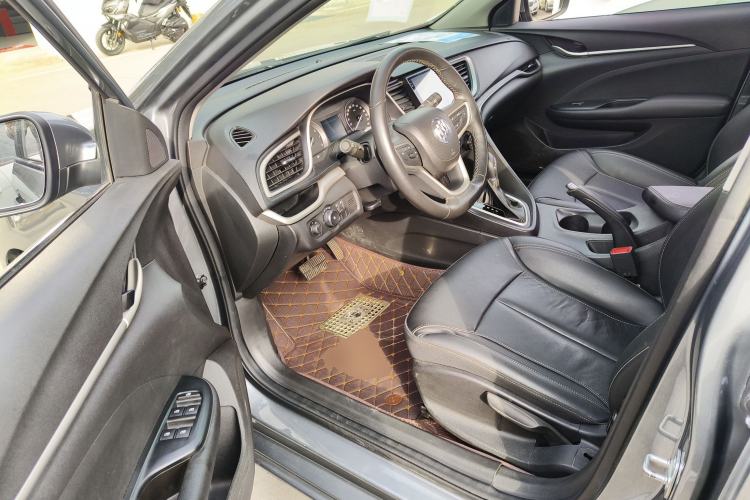 Used Buick GT 2018 18T Automatic Elite Model
