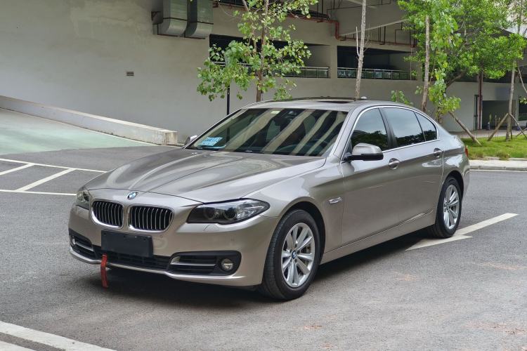 Used BMW 5 Series 2014 520Li Elegant Model
