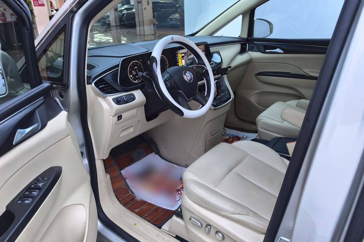 Used Buick GL8 2023 ES Lu Zun Deluxe Model
