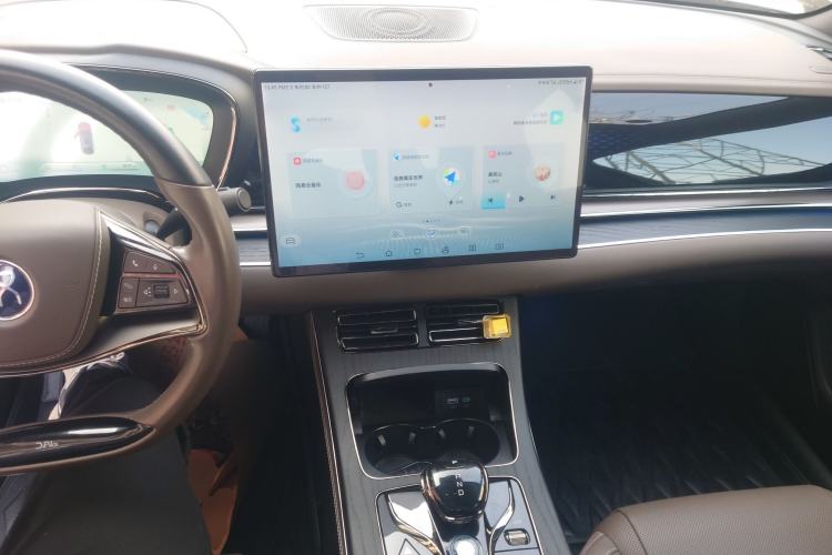 Used BYD Han 2022 DM-i 121KM Luxury Model
