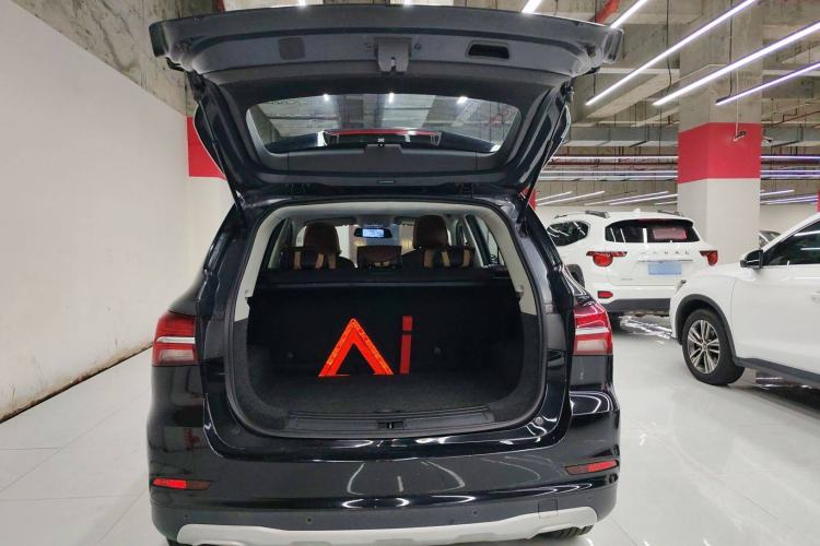 Used Roewe RX5 2016 20T Two-Wheel Drive Manual Flagship Edition
