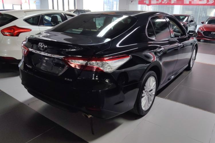 Used Toyota Camry 2019 2.5G Luxury Edition China VI Standard