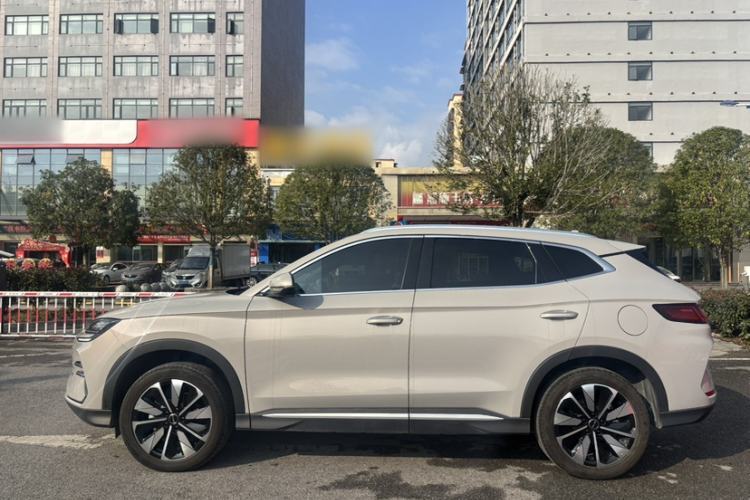 Used BYD Song PLUS New Energy 2025 DM-i 160KM Flagship Model
