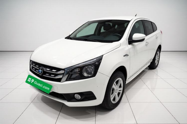 Used Venucia T70 2016 1.6L Manual Ruixing Edition