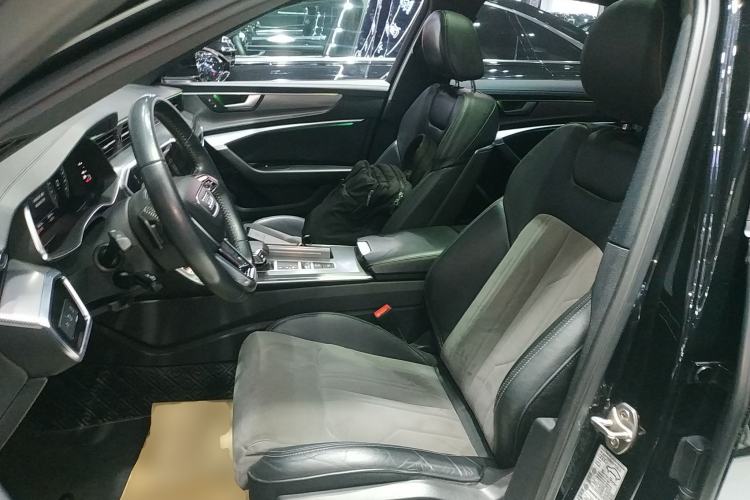 Used Audi A6L 2019 40 TFSI Luxury Dynamic Model
