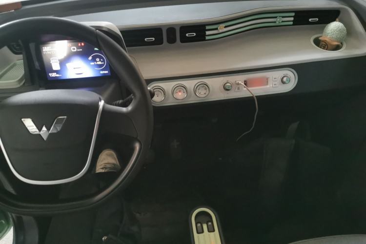 Used Wuling Hongguang MINIEV 2022 Macaron Premium Model – Lithium Iron Phosphate
