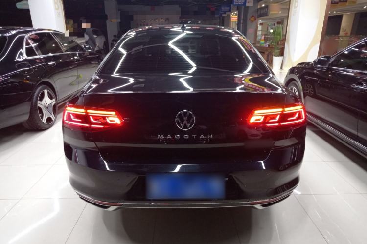 Used Volkswagen Magotan 2020 330TSI DSG Leading Model
