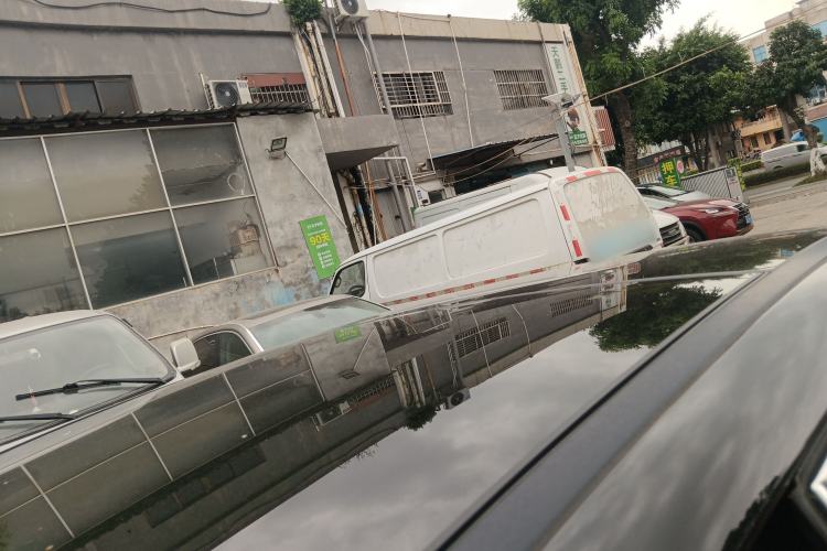 Used Mercedes-Benz E-Class 2020 Restyled E 300 L Sporty and Stylish Edition
