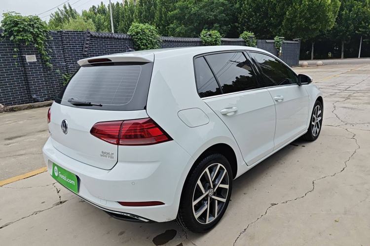 Used Volkswagen Golf 2020 200TSI DSG Comfortable and Ambitious Edition
