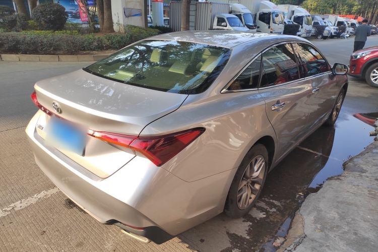 Used Toyota Avalon 2019 2.0L Luxury Edition China VI Standard
