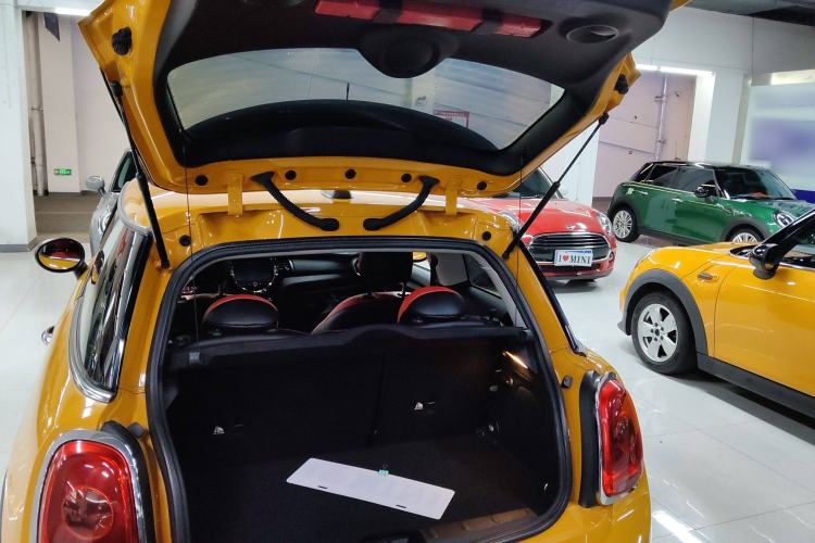 Used  MINI 2014 1.2T ONE+
