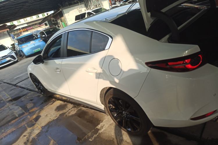 Used Mazda Mazda 3 Axela 2023 2.0L Automatic Zhiyao Edition