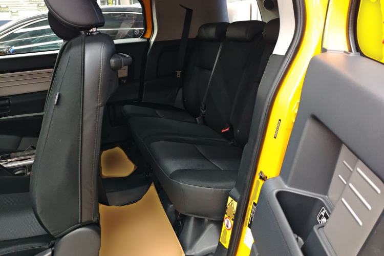 Used Toyota FJ Cruiser 2019 4.0L GX-R Dual Fuel System Twin Fuel Tanks Air Pump – Middle East