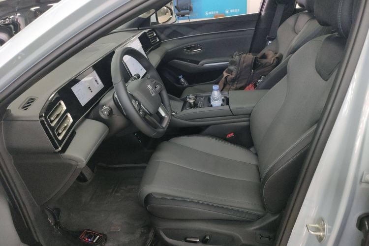 Used BYD Qin L 2025 DM-i Smart Drive 120KM Superior Model
