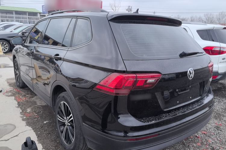 Used Volkswagen Tiguan L 2020 330TSI Automatic Two-Wheel Drive Luxury Edition China VI Standard