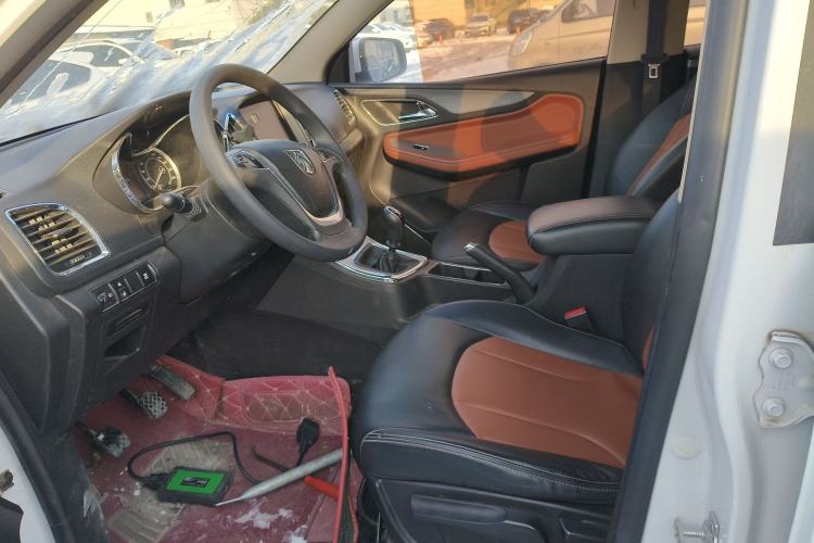 Used Baojun 560 2016 1.8L Manual Elite Version
