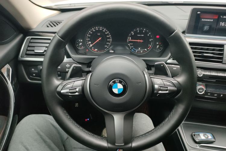 Used BMW 3 Series 2018 320Li Leading Model M Sport Package
