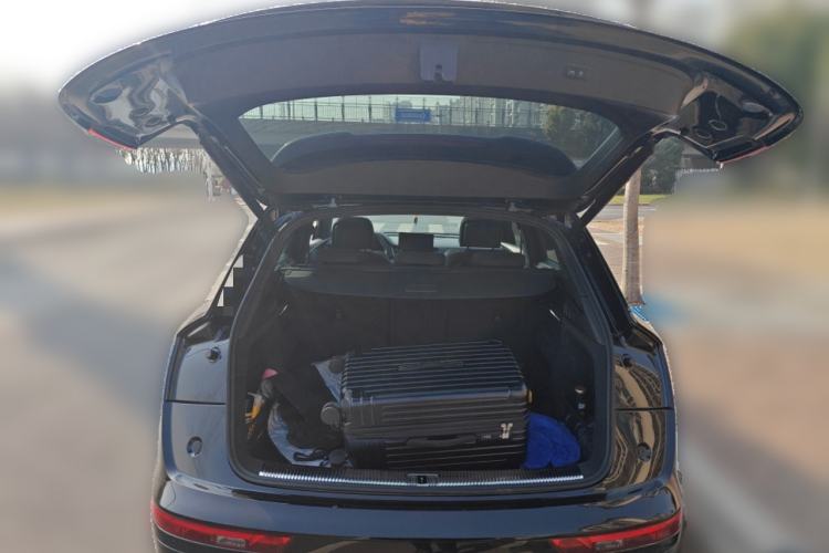 Used Audi Q5L 2023 40T Luxury Dynamic Model