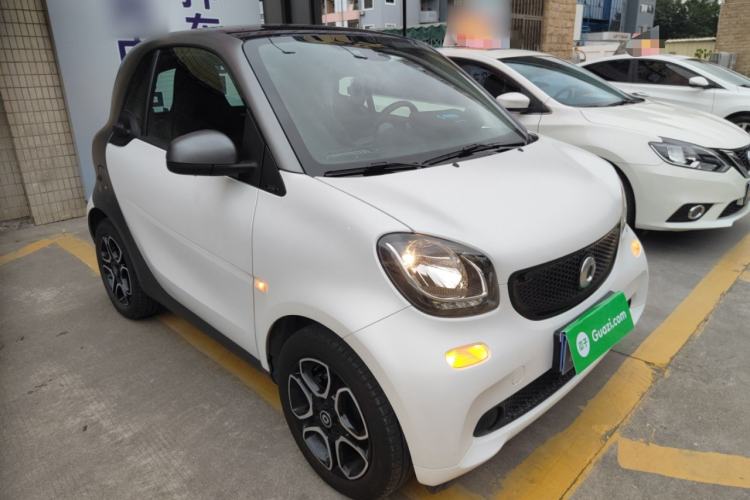 Used  fortwo 2018 0.9T 66kW Hardtop Pioneer Edition China V Emission Standard
