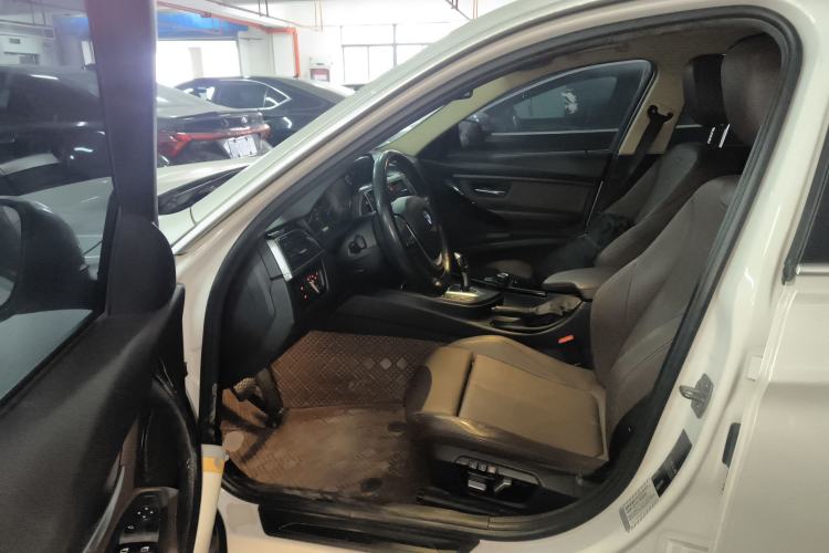 Used BMW 3 Series 2018 320Li Fashion Model
