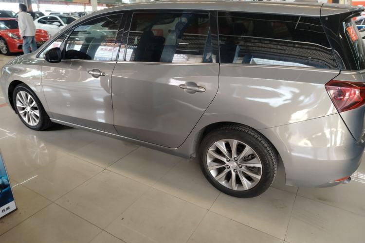Used Buick GL6 2019 18T 6-Seater Connected Luxury Version China VI Standard
