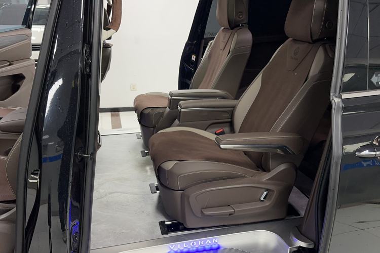 Used Volkswagen Viloran 2024 380TSI Luxury Edition
