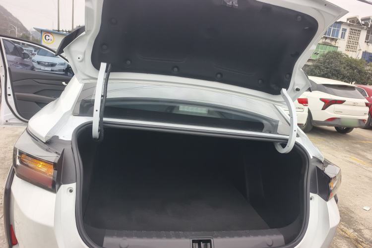 Used Dongfeng Aeolus Yixuan 2024 1.5L Automatic JingSu Edition